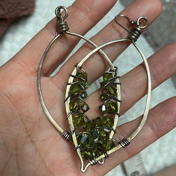 Sterling peridot leaf earrings - Picture 6 of 6